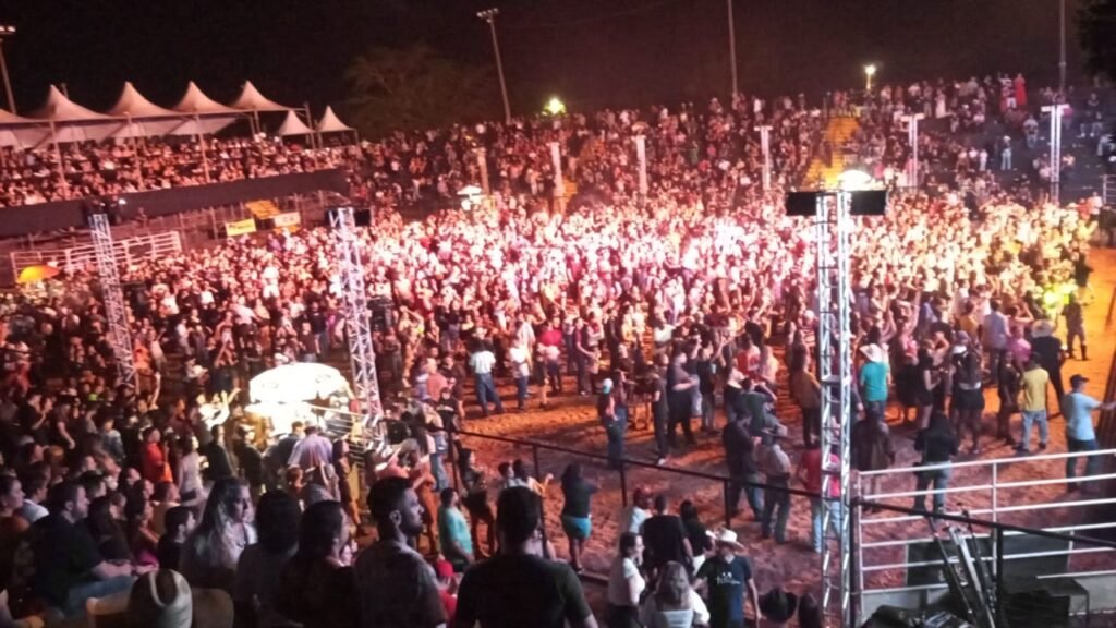 expo primeiro de maio 2