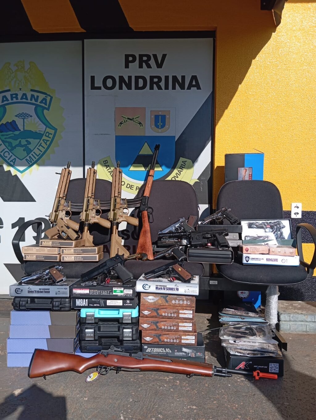 5ecf8b3f-4b47-48d1-a2cf-0061c9316844